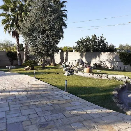 לינה וארוחת בוקר Bedafe Arnesano